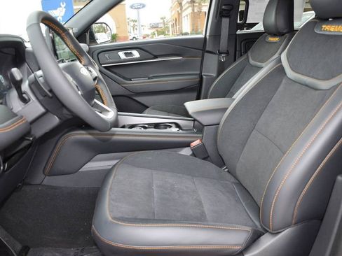 New 2026 Ford Explorer Tremor w/ Tremor Convenience Package image 10