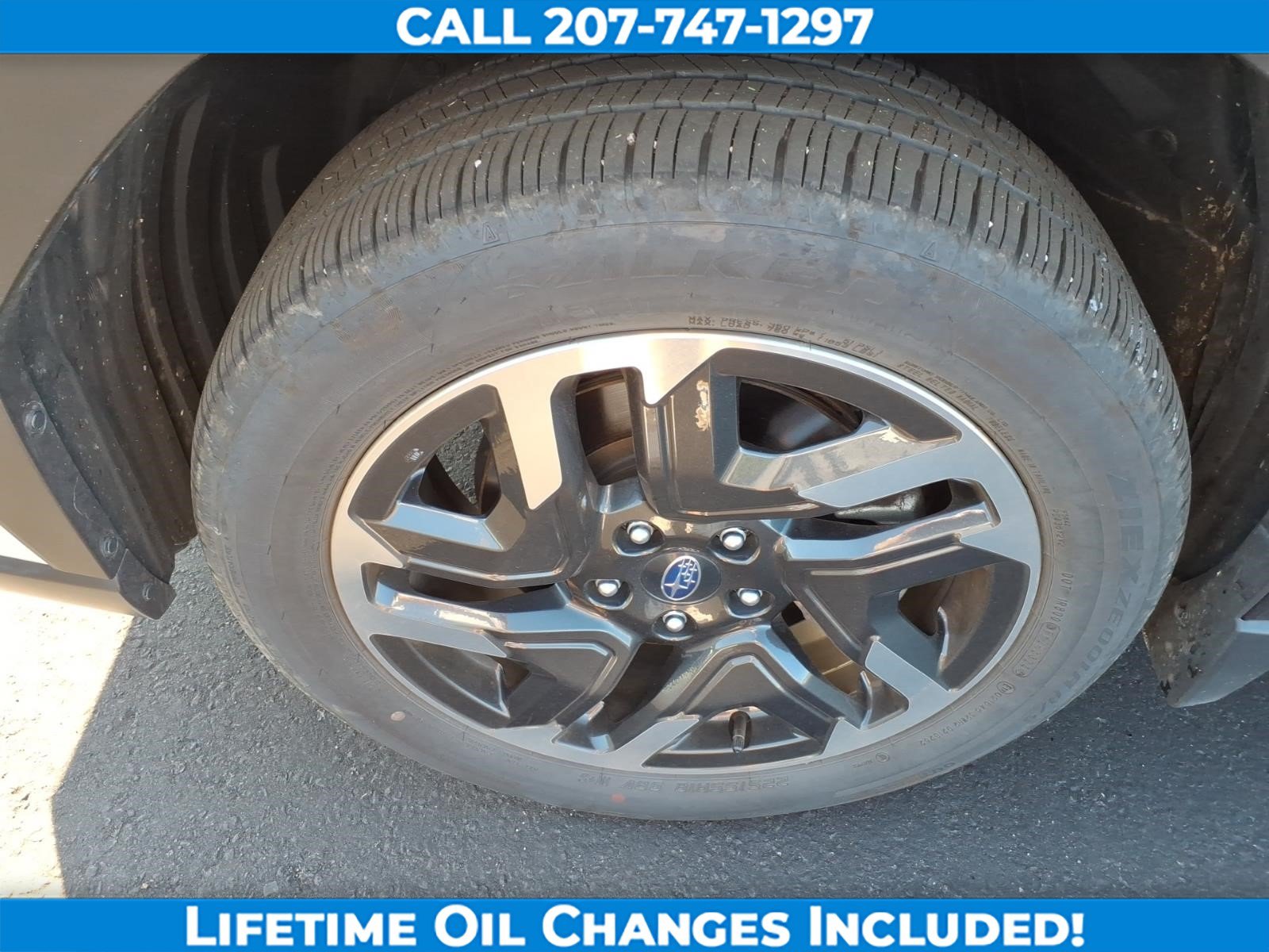 Used 2025 Subaru Forester Limited AWD/4WD image 9