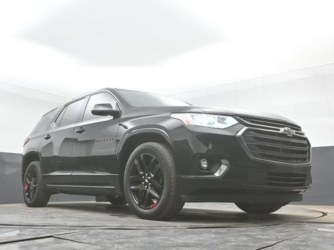 Used 2019 Chevrolet Traverse Premier w/ Redline Edition FWD image 45