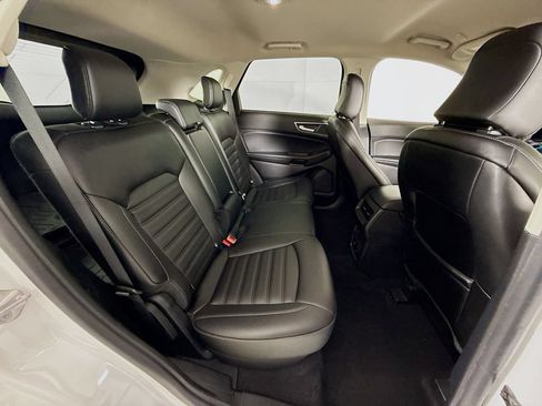 Certified 2021 Ford Edge SEL w/ Convenience Package FWD image 5