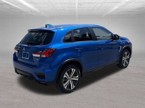 Used 2025 Mitsubishi Outlander Sport SE AWD/4WD image 5
