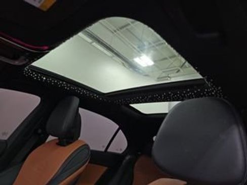 Used 2024 Mercedes-Benz C 300 4MATIC Sedan image 4