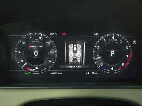 Used 2018 Land Rover Range Rover Velar R-Dynamic SE image 39