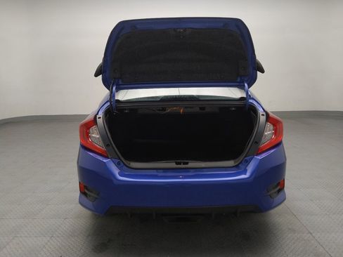 Used 2020 Honda Civic Sport image 29