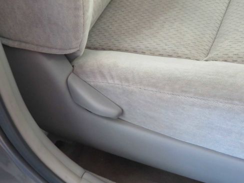 Used 2004 Toyota Camry SE image 26