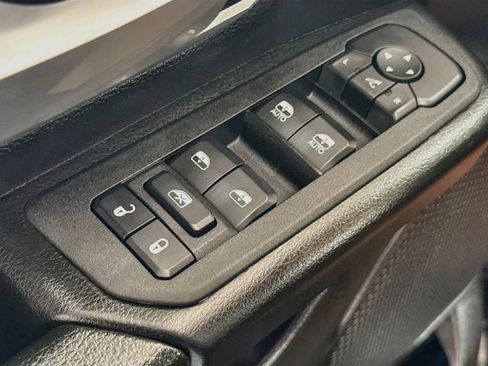 Used 2025 RAM 1500 Big Horn AWD/4WD image 18