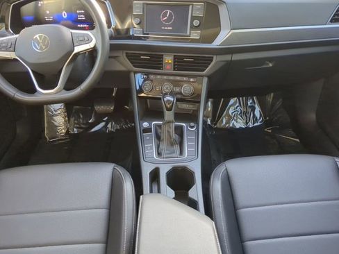 Certified 2023 Volkswagen Jetta SE image 14