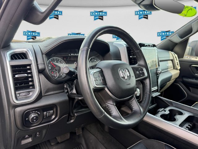 Used 2023 RAM 1500 Laramie AWD/4WD image 18
