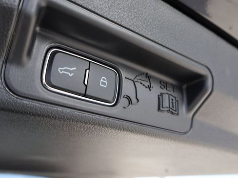 New 2026 Ford Explorer Active image 17