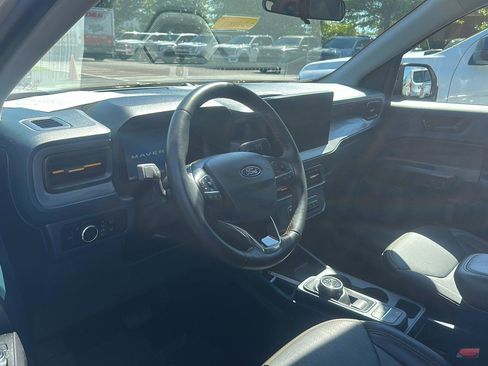 Used 2025 Ford Maverick Tremor AWD/4WD image 2