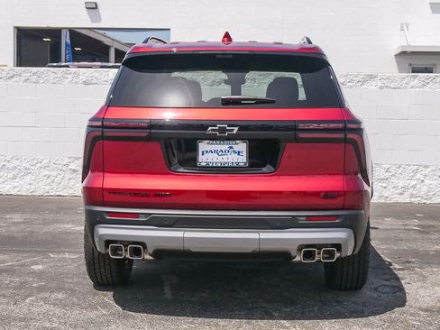 New 2026 Chevrolet Traverse Z71 w/ Driver Confidence Package image 8