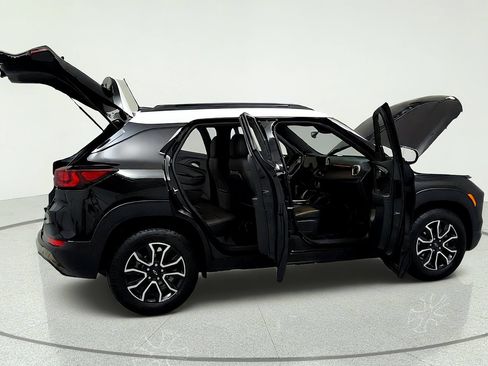 Used 2025 Chevrolet TrailBlazer ACTIV w/ Driver Confidence Package FWD image 13
