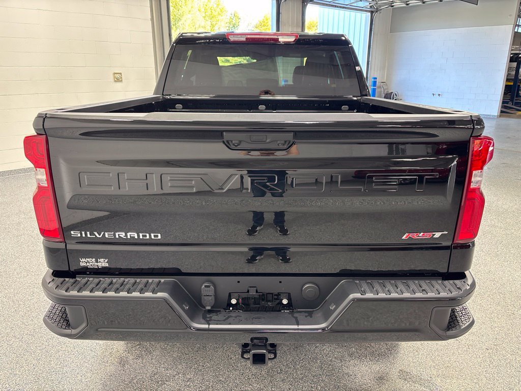 New 2026 Chevrolet Silverado 1500 RST AWD/4WD image 6