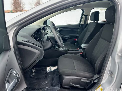 Used 2017 Ford Focus SE image 11