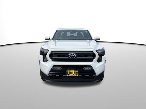 New 2026 Toyota Tacoma SR5 image 9