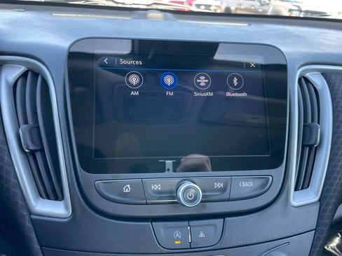 Used 2023 Chevrolet Malibu LT FWD image 15