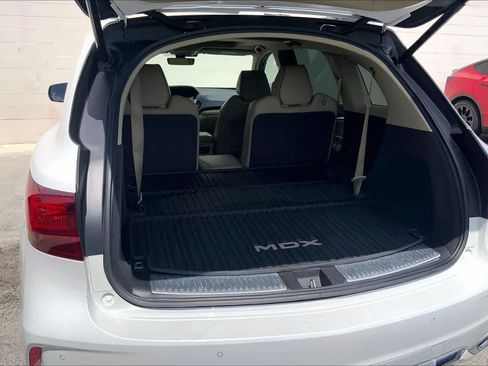 Used 2020 Acura MDX w/ Advance Package FWD image 18