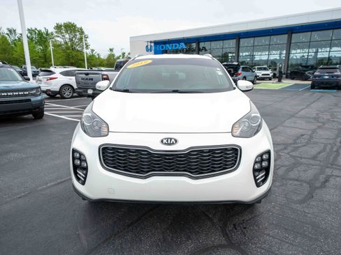 Used 2019 Kia Sportage EX w/ EX Sport Appearance Package AWD/4WD image 2