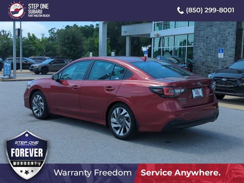 Used 2025 Subaru Legacy Limited AWD/4WD image 5