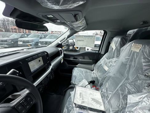 New 2024 Ford F600 4x4 Regular Cab Super Duty w/ Snow Plow Prep Package image 16