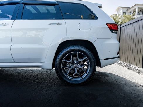 Used 2020 Jeep Grand Cherokee Limited X image 33