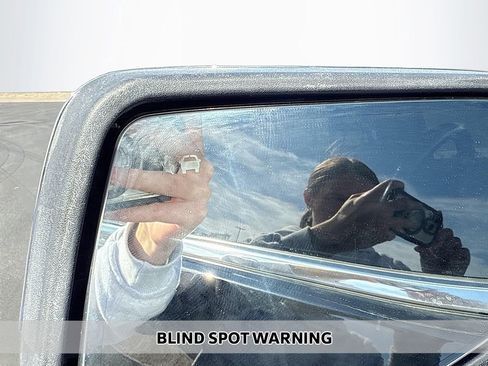 Used 2021 GMC Sierra 1500 Denali w/ Denali Ultimate Package image 9