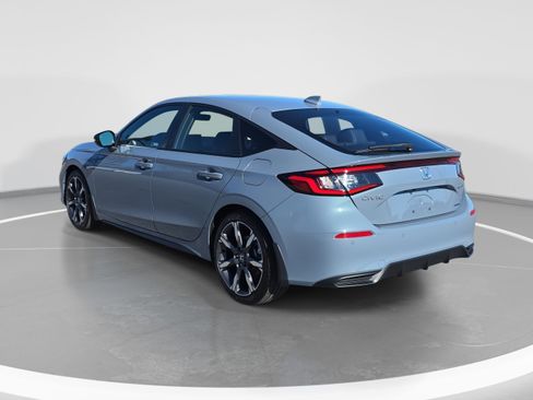 Used 2025 Honda Civic Sport Touring image 7