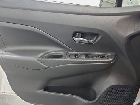 Certified 2025 Nissan Versa SV w/ Trunk Package image 25