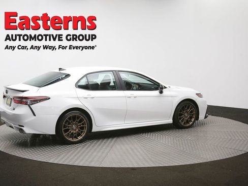 Used 2023 Toyota Camry SE AWD/4WD image 44