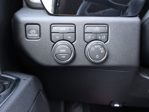 New 2026 Chevrolet Silverado 1500 LT w/ All Star Edition Plus image 10