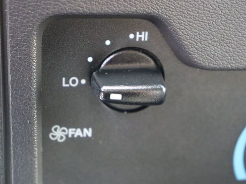 Used 2024 Ford E-350 and Econoline 350 Super Duty w/ Driver's Safety Package image 61