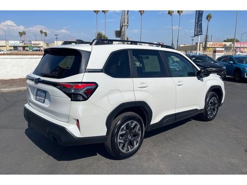 Certified 2026 Subaru Forester Premium AWD/4WD image 5
