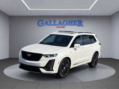 Used 2021 Cadillac XT6 Sport AWD/4WD image 9