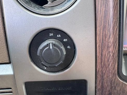 Used 2013 Ford F150 Lariat w/ Luxury Equipment Group AWD/4WD image 29