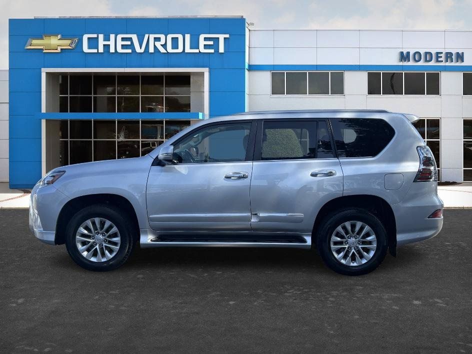Used 2019 Lexus GX 460 Premium AWD/4WD image 2