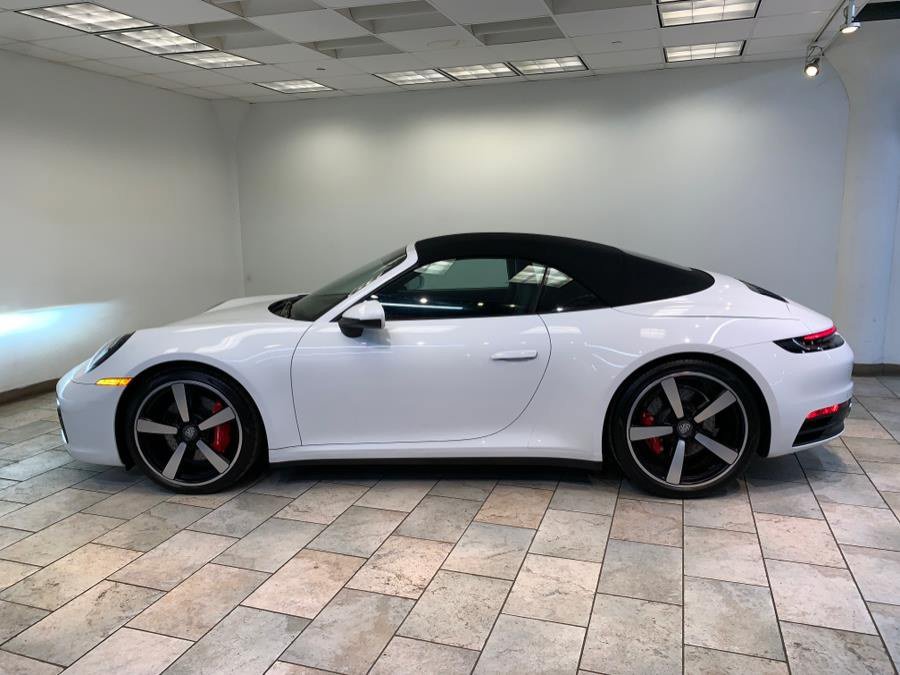 Used 2020 Porsche 911 Carrera 4S AWD/4WD image 11