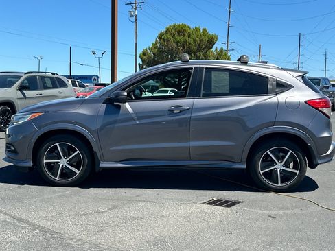 Used 2021 Honda HR-V Touring image 7