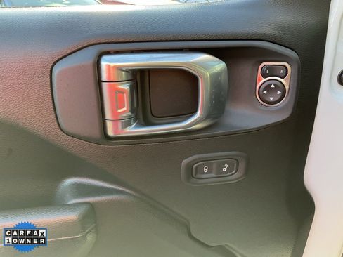 Used 2022 Jeep Wrangler Unlimited Rubicon 4xe w/ Cold Weather Group image 23