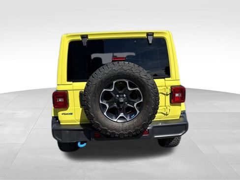 Used 2022 Jeep Wrangler Unlimited Rubicon 4xe w/ Cold Weather Group AWD/4WD image 7