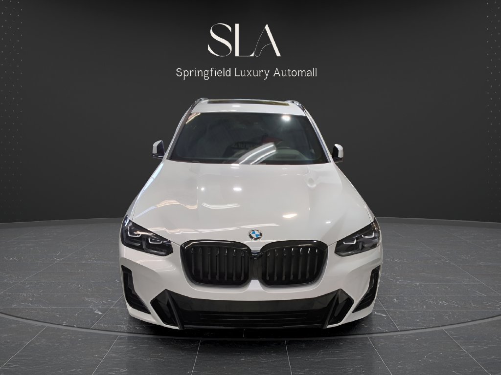 Used 2024 BMW X3 xDrive30i AWD/4WD image 3