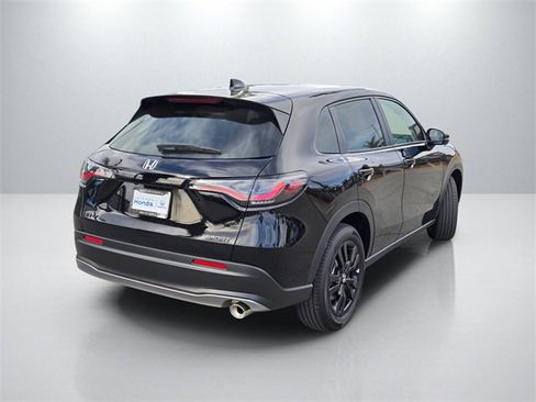New 2026 Honda HR-V Sport image 4