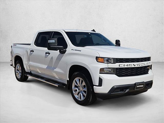 Used 2020 Chevrolet Silverado 1500 Custom w/ Custom Max Trailering Package AWD/4WD image 3
