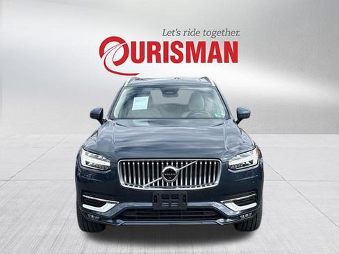 Used 2023 Volvo XC90 B6 Plus image 6