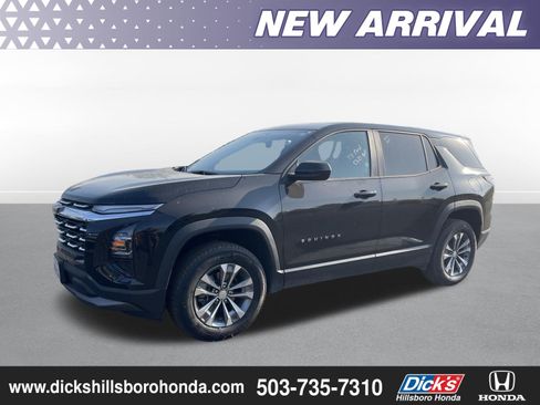 Used 2026 Chevrolet Equinox LT AWD/4WD image 1