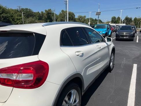 Used 2015 Mercedes-Benz GLA 250 4MATIC image 6