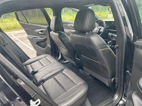 Used 2024 Buick Envista Avenir FWD image 22