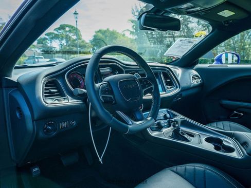 Used 2016 Dodge Challenger SRT Hellcat image 55