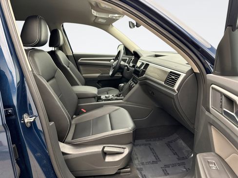 Used 2023 Volkswagen Atlas SE image 17