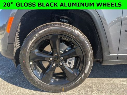 New 2025 Jeep Grand Cherokee L Limited w/ Black Appearance Package image 2