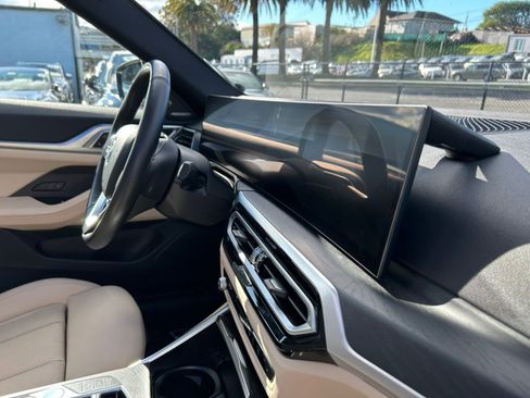 Used 2023 BMW i4 eDrive40 image 39
